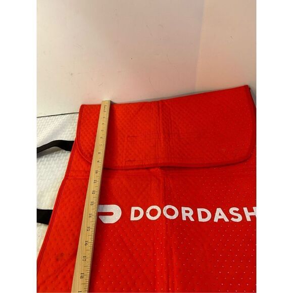 2 Door Dash insulated bag red white 19"x19" travel - Picture 4 of 6